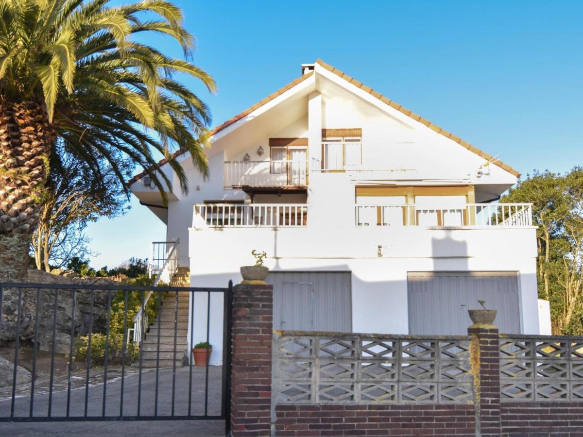 Amplio Y Comodo Chalet En Ajo Con Preciosas Vistas Dış mekan fotoğraf